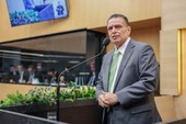 Gessivaldo Isaías cobra emendas de parlamentares para melhorar Teresina