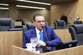 Gessivaldo Isaías cobra respostas da Equatorial e da Águas do Piauí