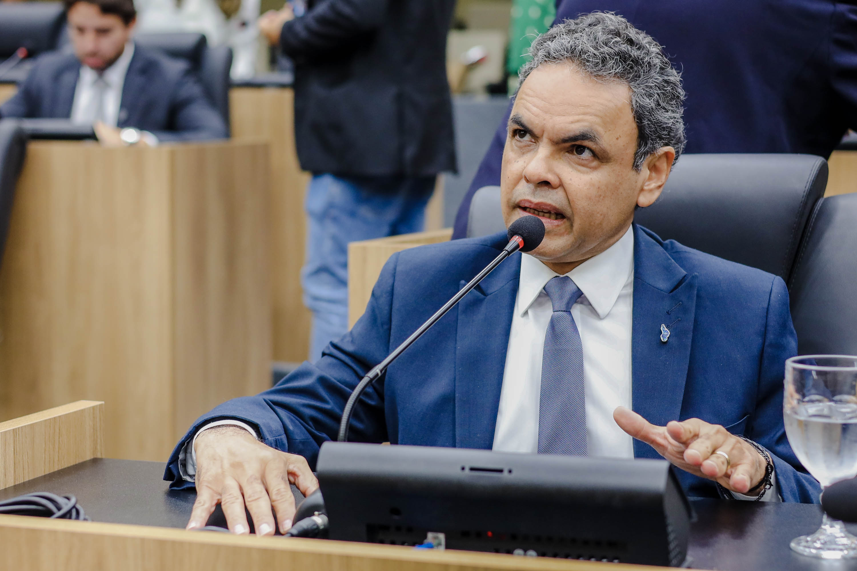 Gil Carlos elogia atuação dos prefeitos do Piauí