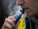 Lei que proíbe consumo cigarro eletrônico e derivados entra em vigor Lei que proíbe consumo cigarro eletrônico e derivados entra em vigor
