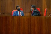 Líder destaca a entrega de 45 microtratores a agricultores familiares
