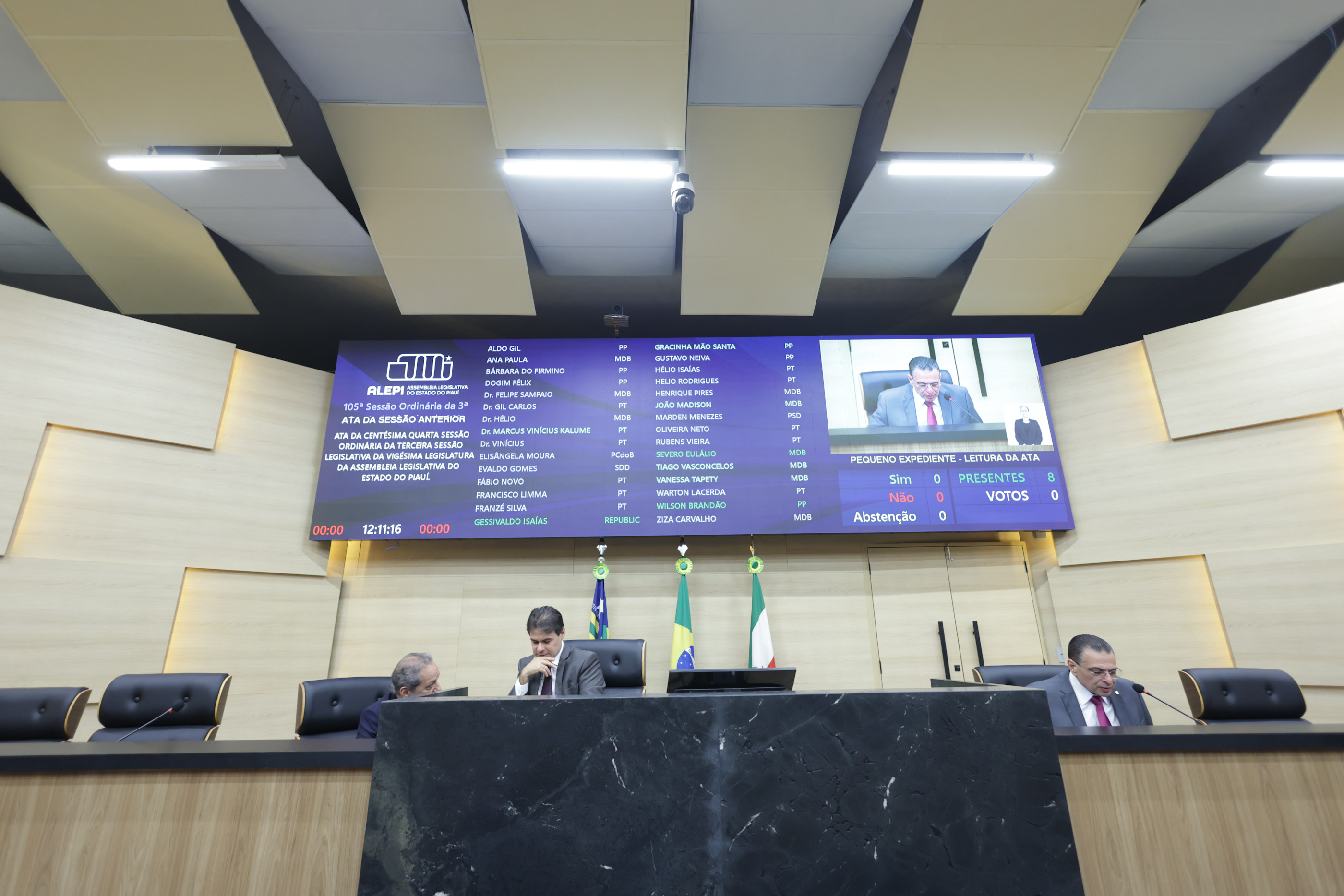 Marden Menezes cobra construção de rotatória na BR-343