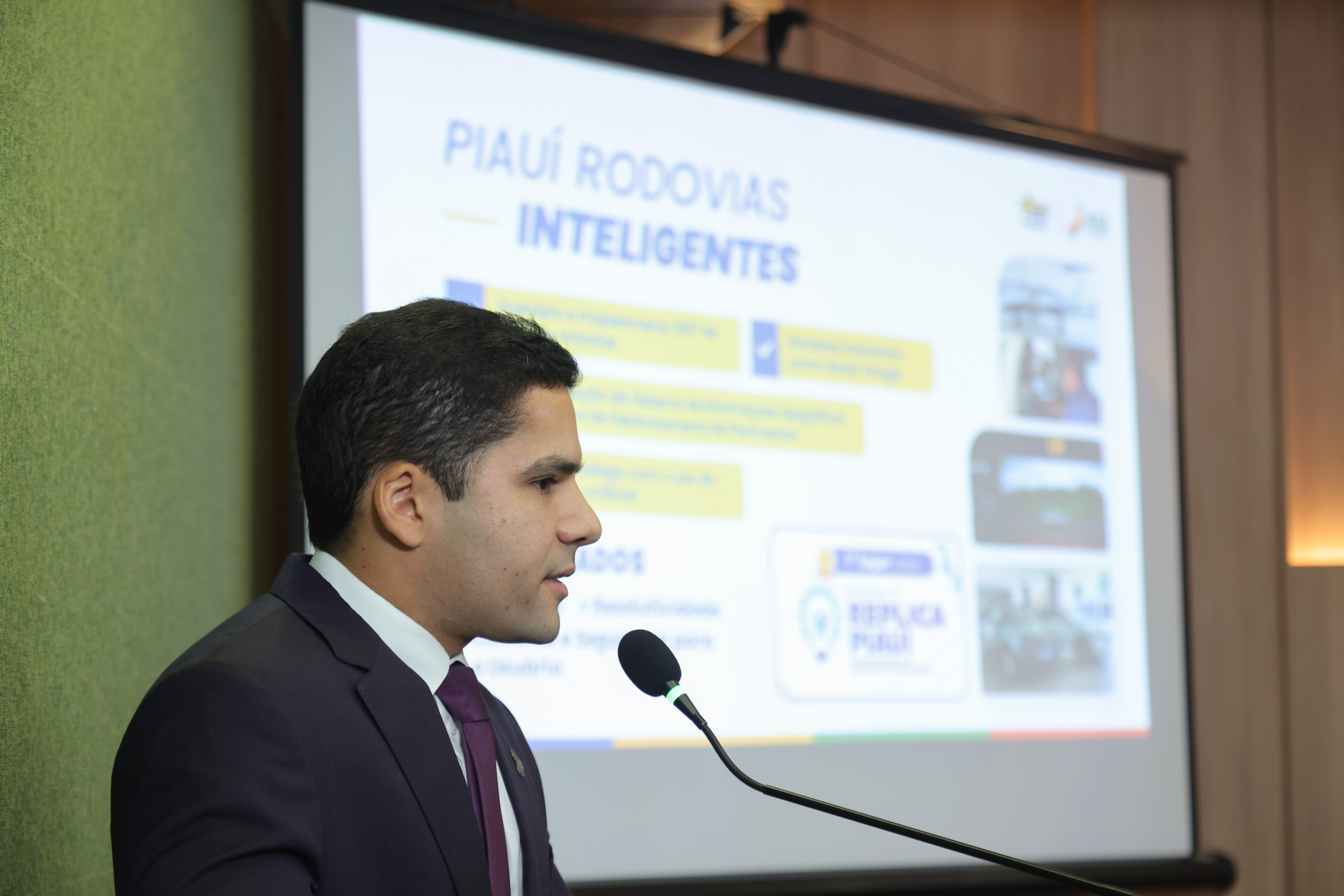 Melhorias nas rodovias piauienses são mostradas em audiência pública