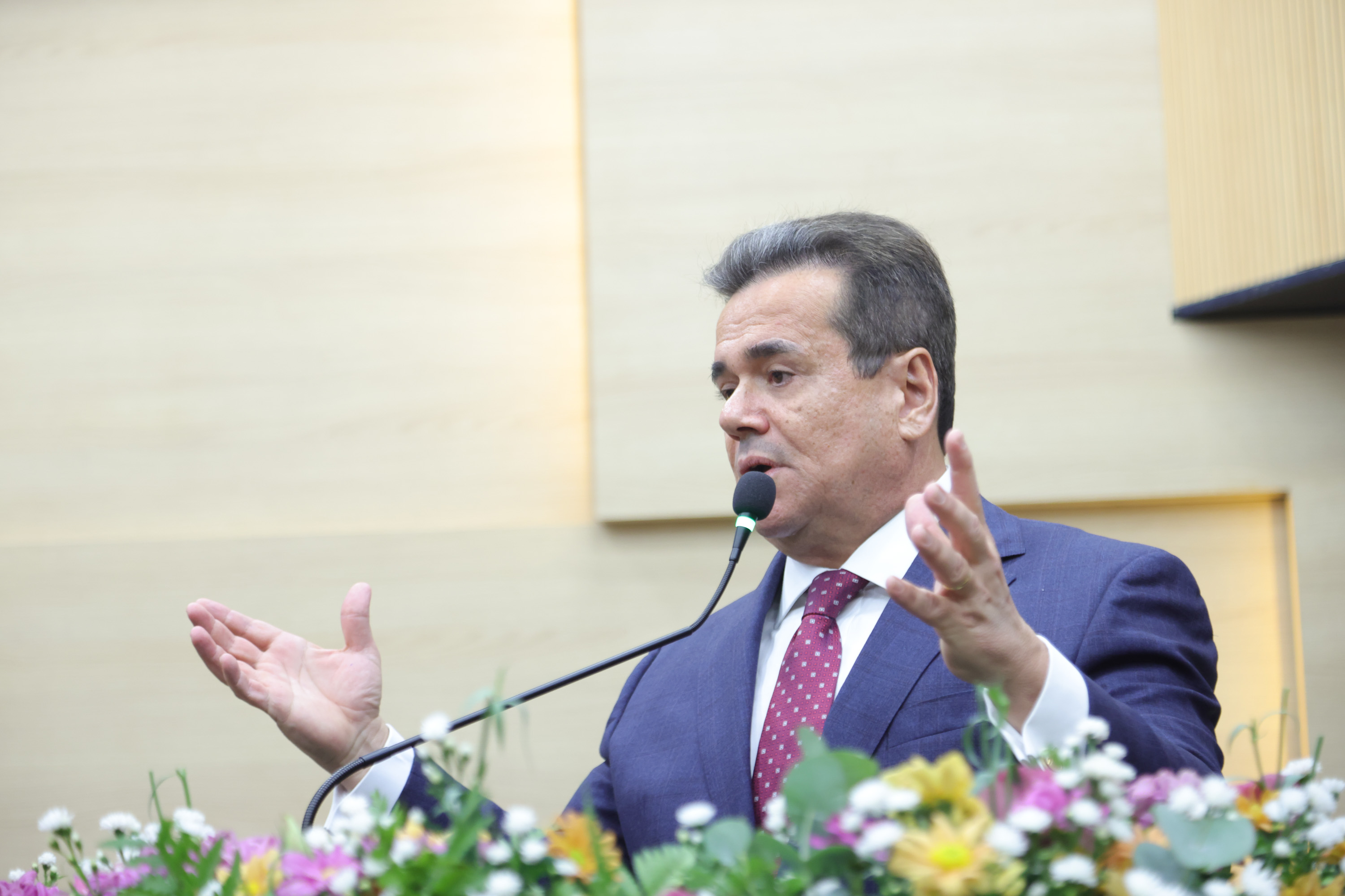 Plenário aprova requerimento que cobra erradicação de lixão em Cajueiro da Praia