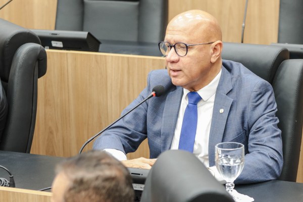Poder econômico de planos de saúde tem desrespeitado o Judiciário, critica Franzé