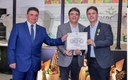 Presidente da Alepi recebe homenagem na 74ª Expoapi  