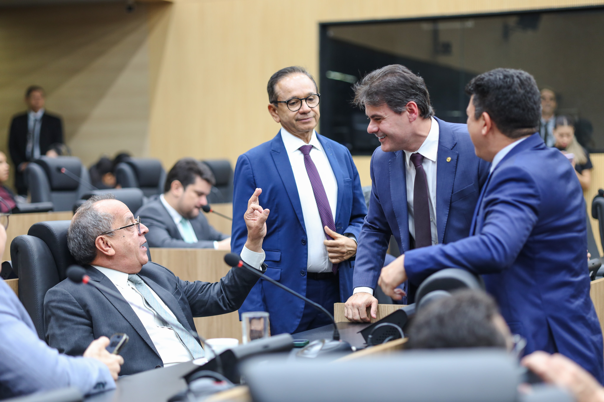 Reajuste aos servidores da Alepi é aprovado em plenário