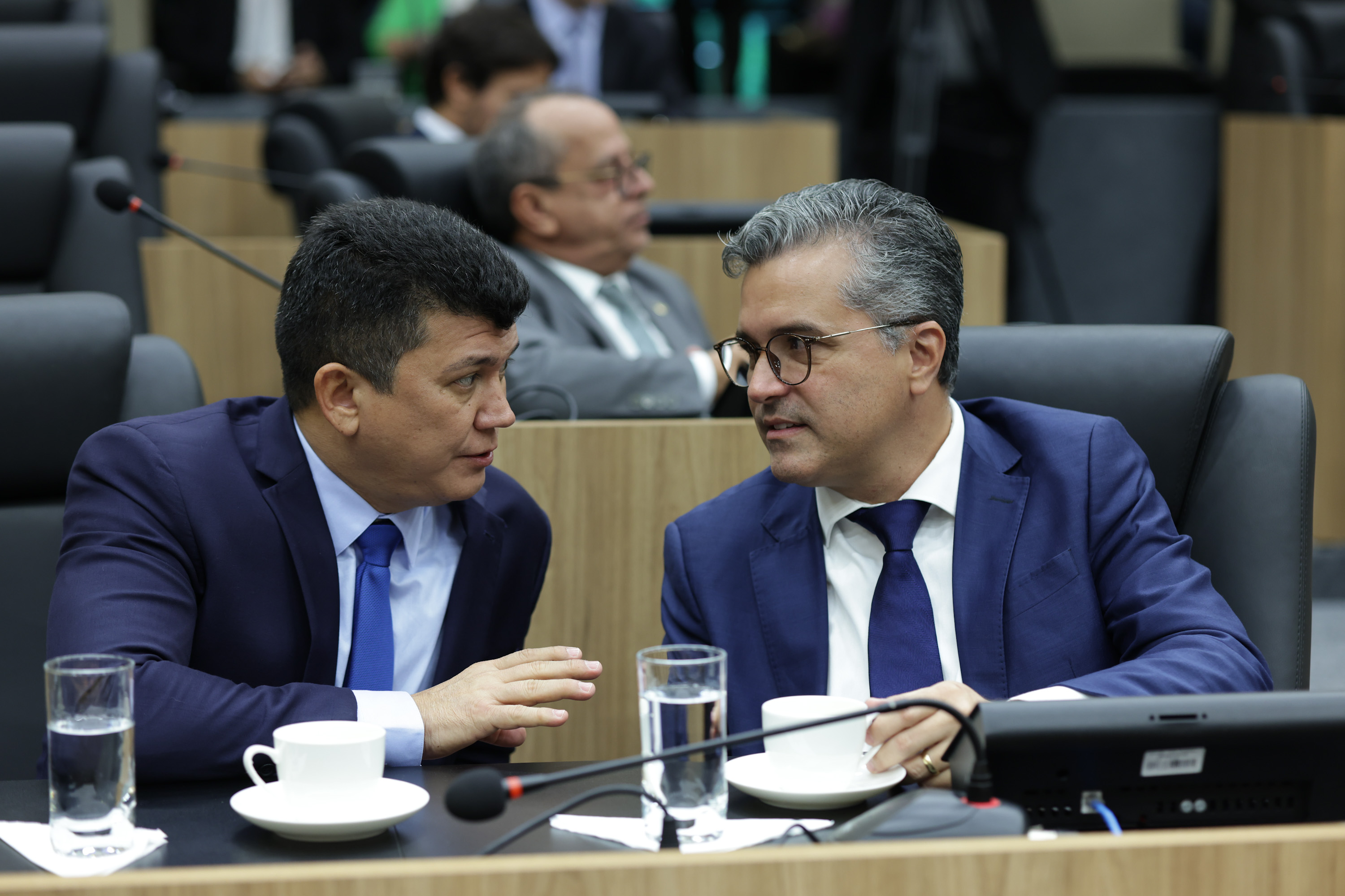 Rubens Vieira apresenta projeto que beneficia empreendedores