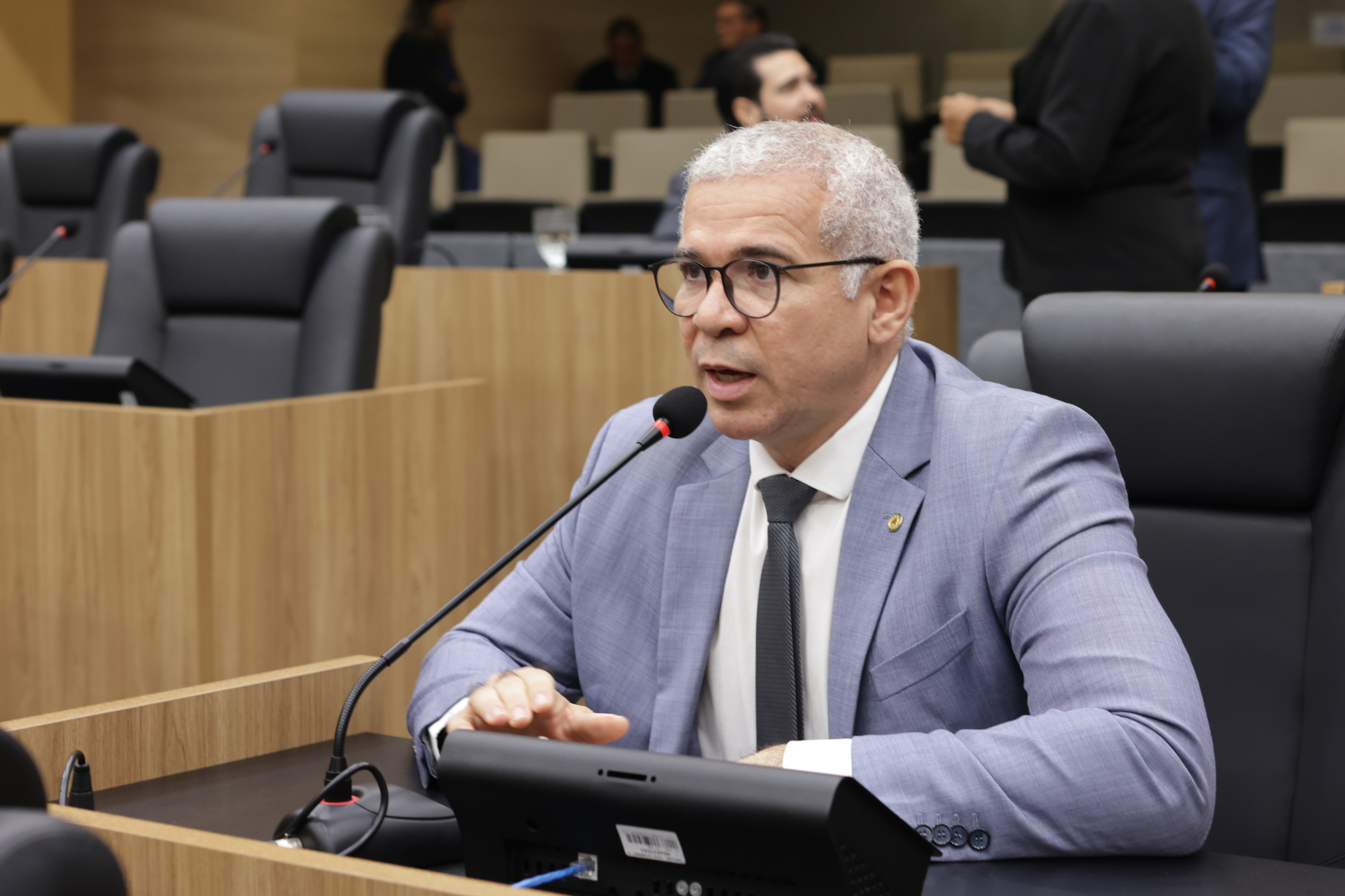 Tiago Vasconcelos destaca novo serviço disponível no Gov.Pi Cidadão