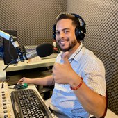 André Linhares é o novo apresentador do Tarde 98