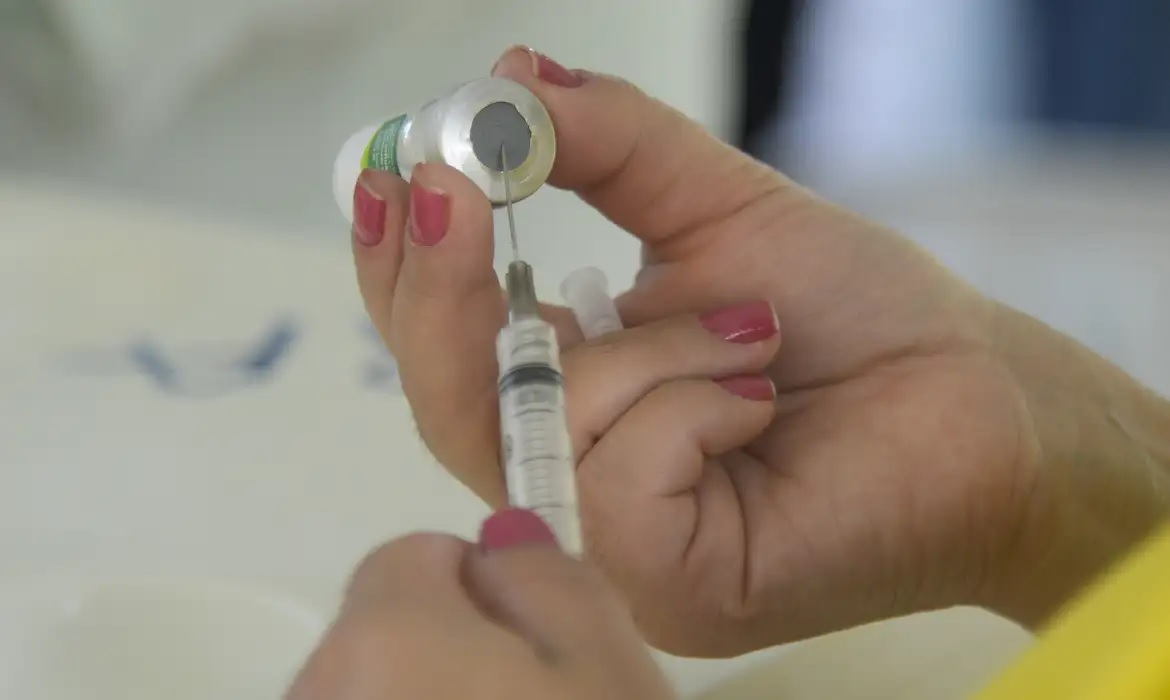 Campanha de vacinação contra a gripe começa nesta segunda (07)