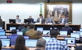Comissão da Câmara aprova projeto que isenta de Imposto de Renda quem ganha até R$ 5 mil mensais