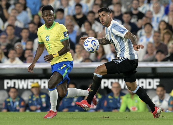 Em noite para esquecer, Brasil é goleado pela Argentina por 4 a 1
