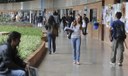 Estudantes de licenciatura podem se cadastrar para concorrer a bolsas