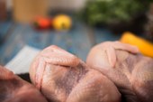 Gripe aviária: produtores de carne de frango em estado de alerta, aponta Cepea