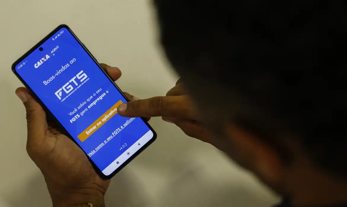 Iniciado pagamento especial do saque-aniversário do FGTS