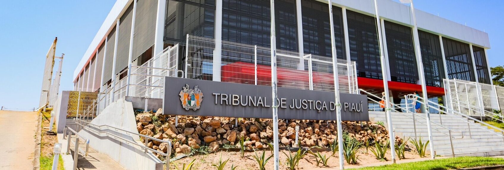Inscrições abertas para seleção de estágio remunerado do TJPI