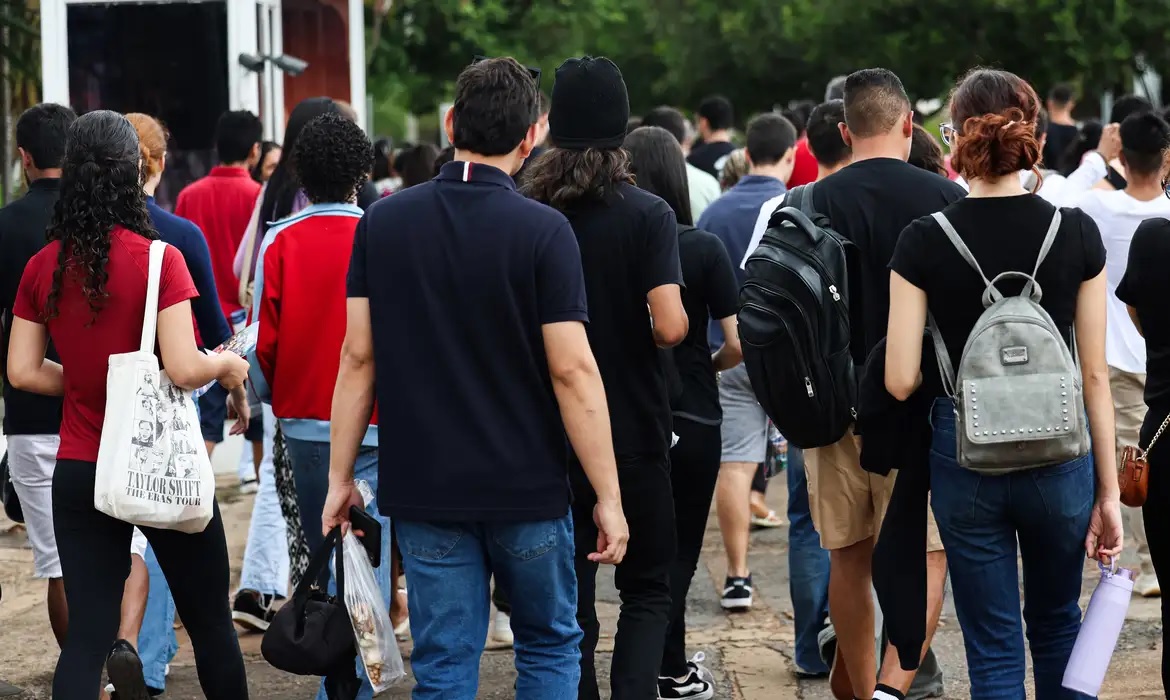 Inscrições do Enem começam nesta segunda-feira (26)