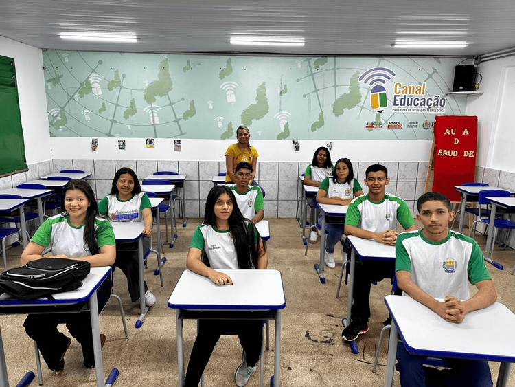 Inteligência artificial revoluciona escolas públicas no Piauí e amplia oportunidades para estudantes