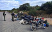 Operação no Parque Serra das Confusões resulta na apreensão de armas, motocicletas e animais abatidos