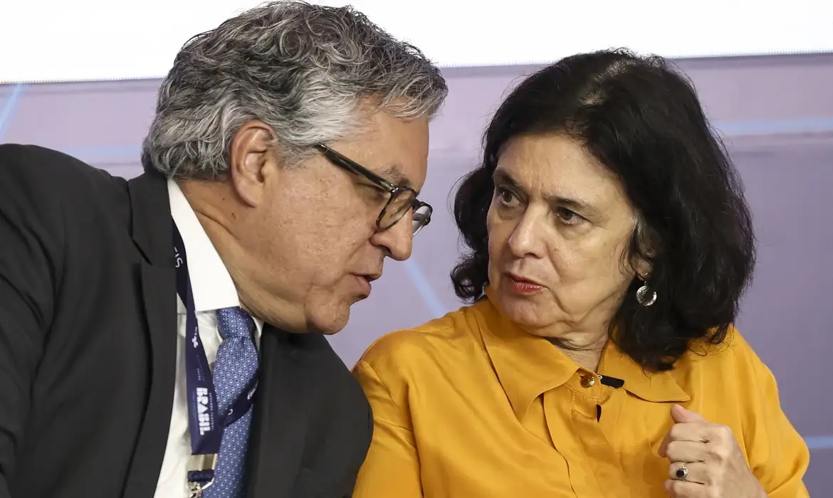 Padilha assume Ministério da Saúde dia 6 de março