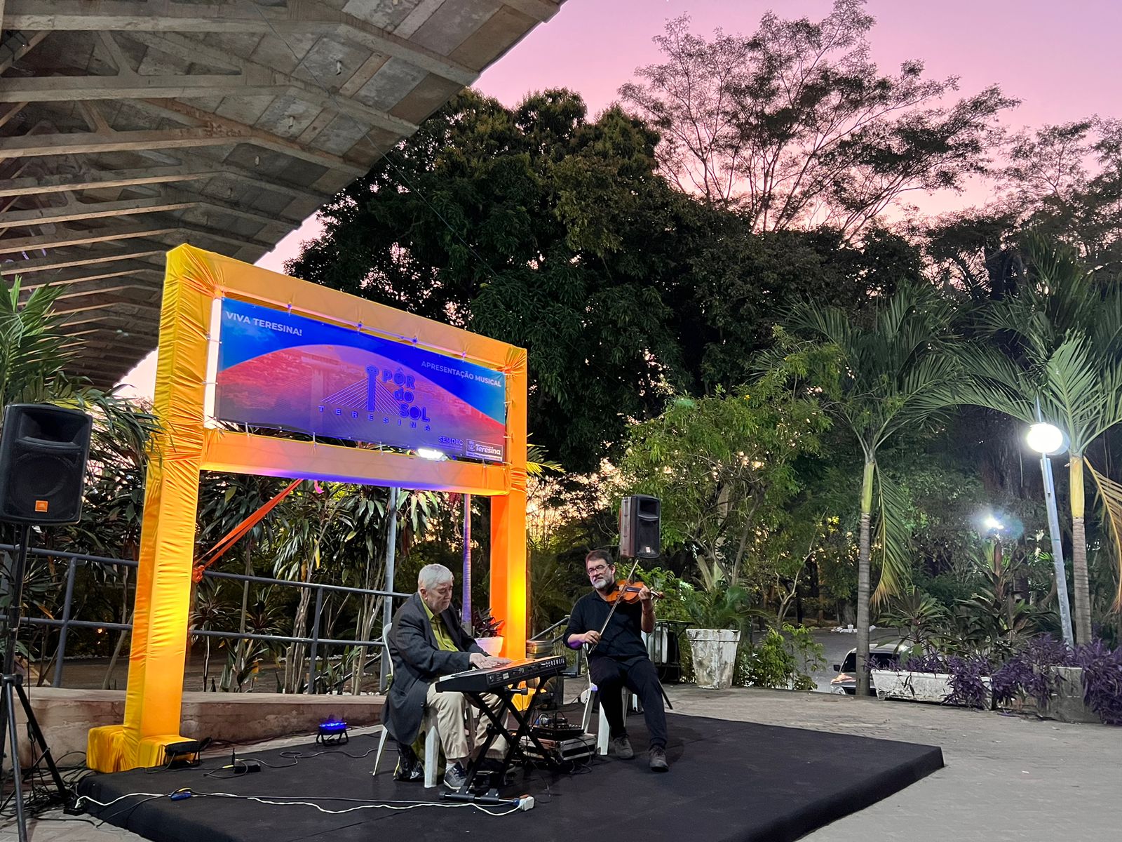 PMT leva música de qualidade à ponte Estaiada com o projeto Pôr do Sol Teresina