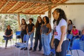 SAF e Uespi realizam capacitação com agricultores que vão iniciar criação de galinhas canela-preta