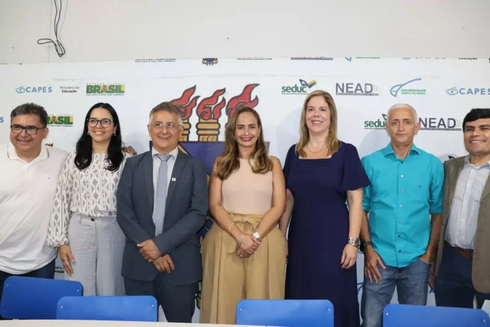 Uespi abre 1.550 vagas gratuitas para cursos de licenciatura à distância