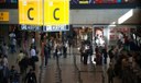 Aeroportos passarão a ter salas especiais para passageiros autistas Aeroportos passarão a ter salas especiais para passageiros autistas