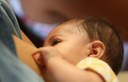Amamentação pode reduzir o risco de câncer de mama