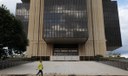 Atividade econômica recuou cerca de 2% em maio, aponta BC