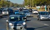 Campanha Maio Amarelo convida motoristas a desacelerarem nas rodovias