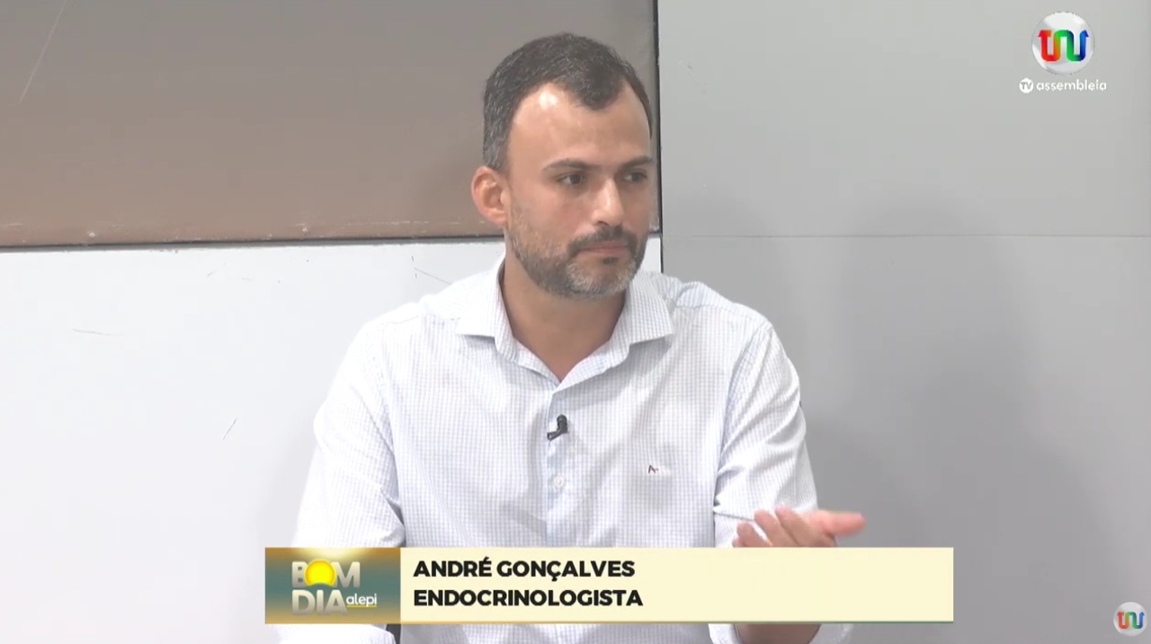 CFM muda regras para terapias hormonais e cirurgias de transição de gênero, gerando críticas e debates