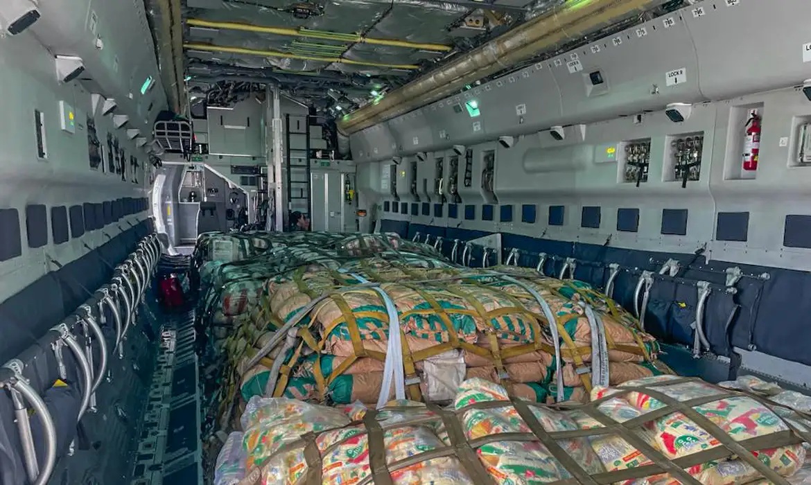 Cortes em ajuda internacional ameaçam programas de alimentação