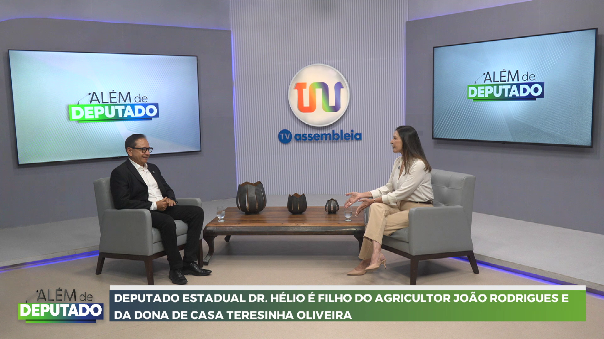 Dr. Hélio relembra trajetória pessoal e profissional no programa Além de Deputado