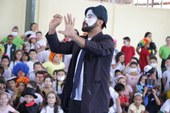 Espetáculo circense irá animar o Teatro João Paulo II