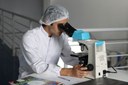 Estudos clínicos levam em conta diferenças entre homens e mulheres