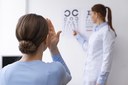 Glaucoma: crenças populares e falta de informação afetam pacientes