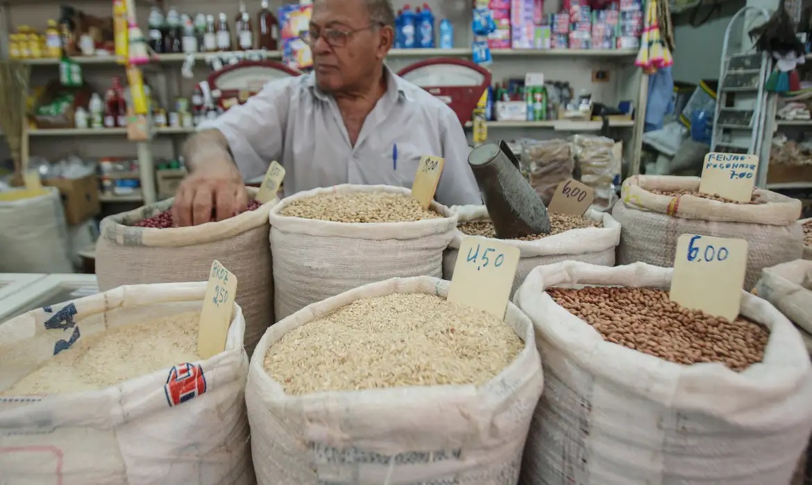 Inflação desacelera para 0,26% em maio