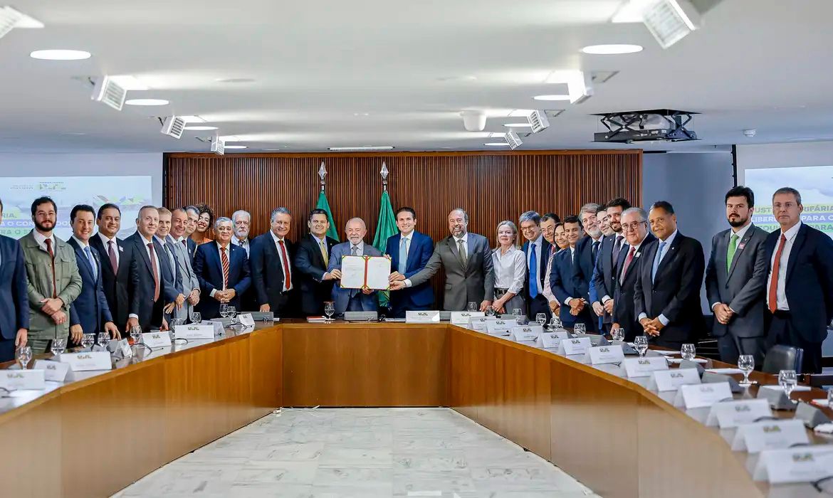 Nova Tarifa Social de Energia Elétrica vai beneficiar mais de 60 milhões de brasileiros
