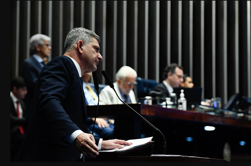 Novas regras sobre reajuste do salário mínimo e acesso ao BPC vão à sanção