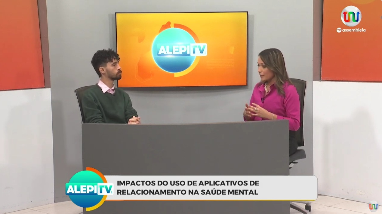O impacto das mídias sociais e da inteligência artificial nos relacionamentos e na solidão dos brasileiros