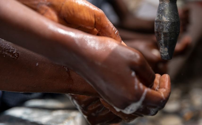 OMS alerta para déficit de vacinas contra cólera até 2025