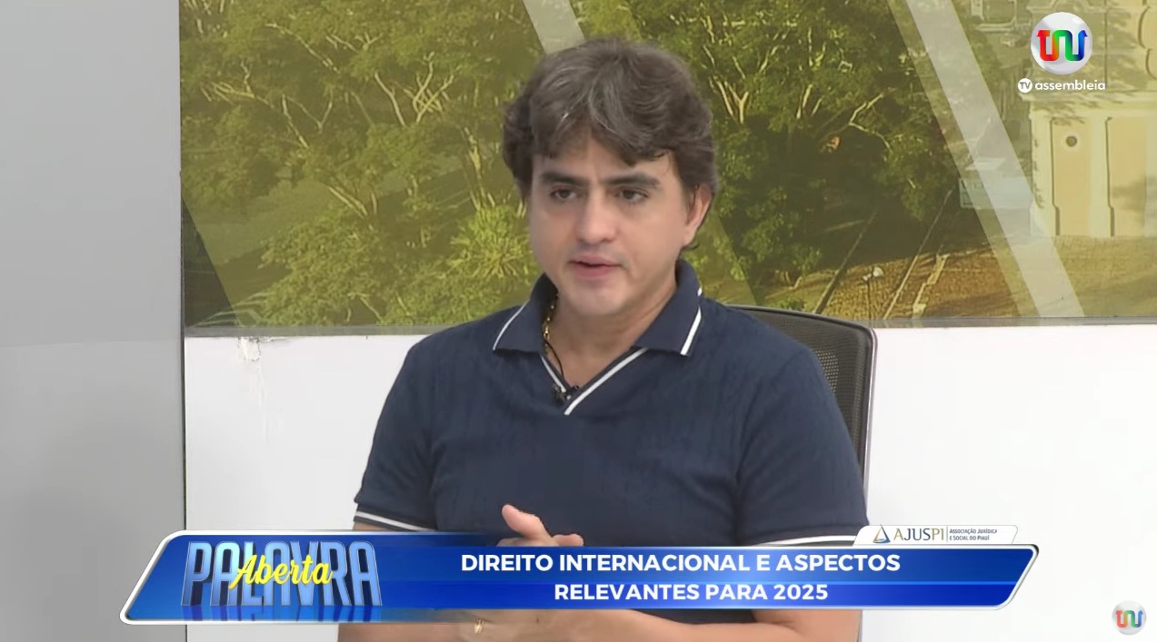 Palavra Aberta destaca direito internacional com o advogado Alano Dourado