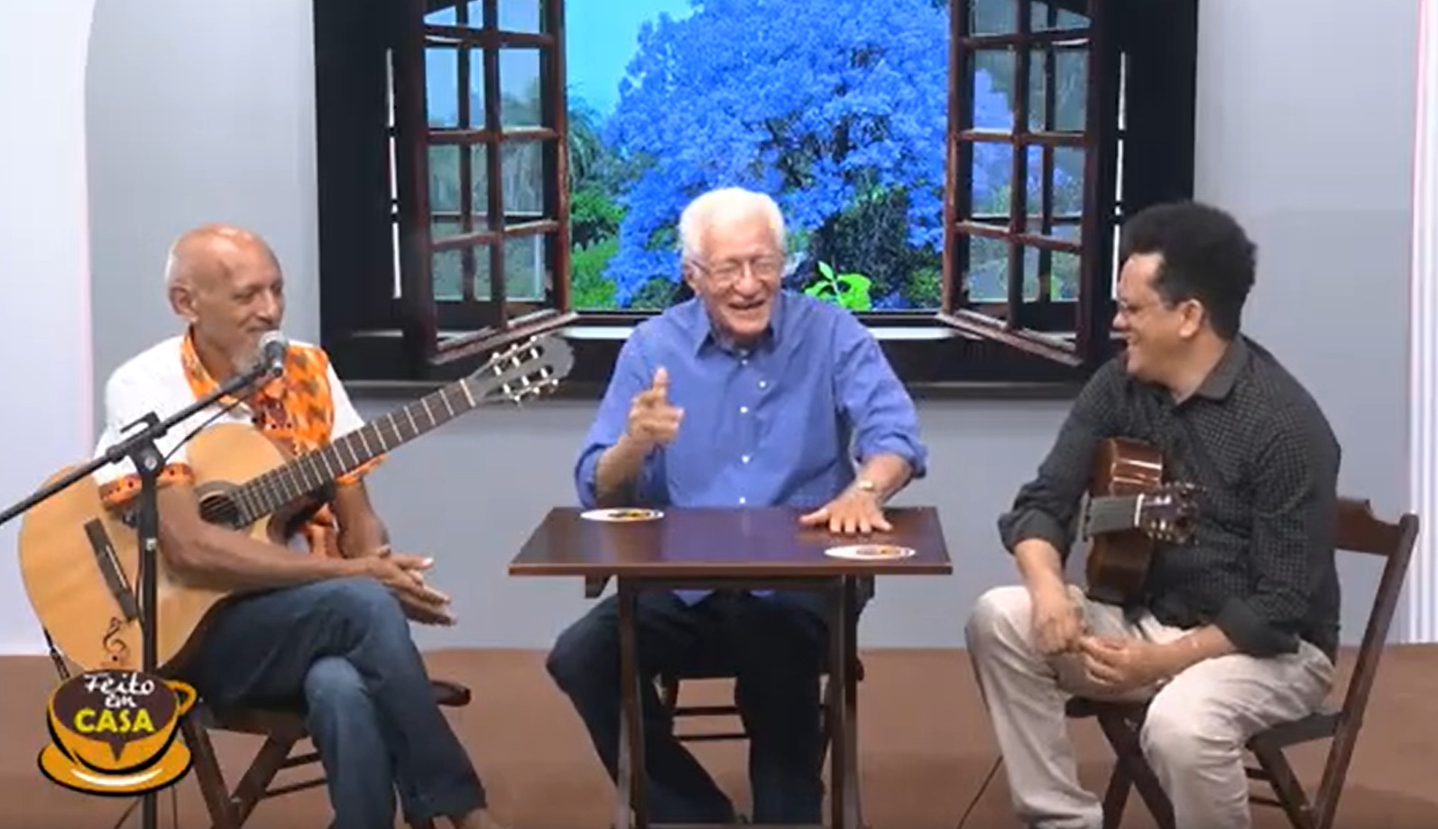 Programa Feito em Casa recebe James Brito e Maria das Graças Targino