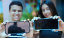 Proibição de celular na escola é bem-vinda, mas não é suficiente