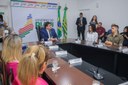 Rafael garante melhorias para estudantes da Uespi