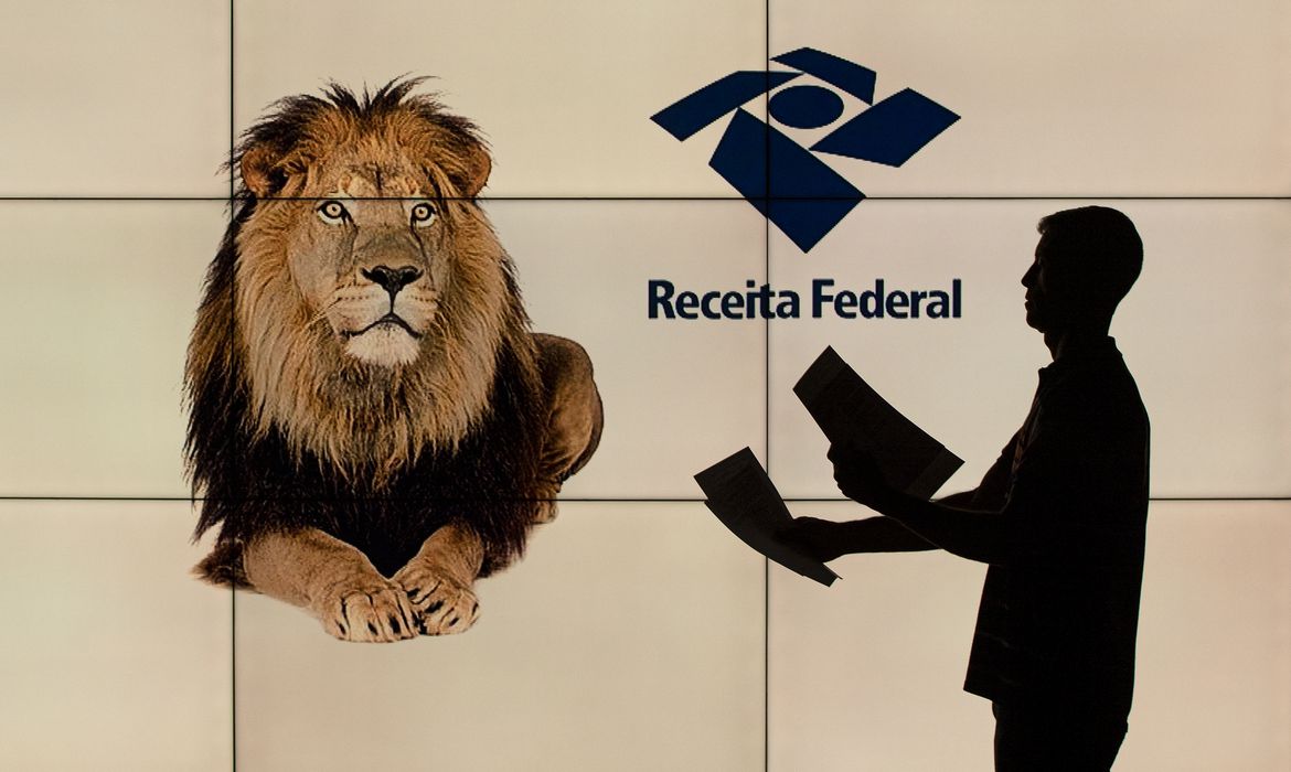 Receita abre consulta ao 1° lote de restituição do IR 2023
