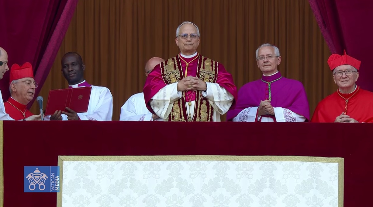 Robert Francis Prevost é eleito papa e se chamará Leão XIV