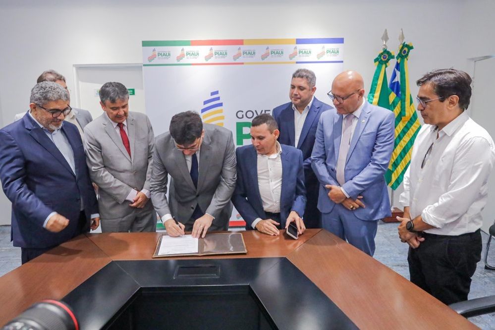 Sancionadas leis que beneficiam pessoas autistas